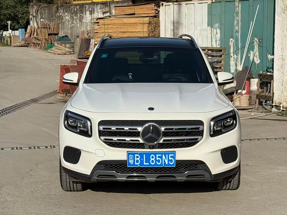 Mercedes-Benz GLB
