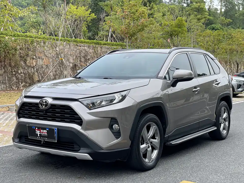 Toyota RAV4 Rongfang
