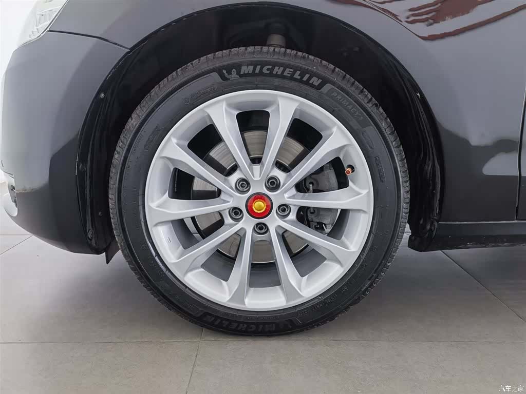 Hongqi H7, 2016 17