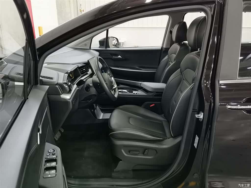 Hyundai Custo, 2022 10