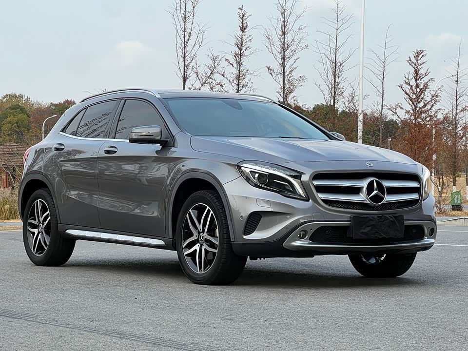 Mercedes-Benz GLA