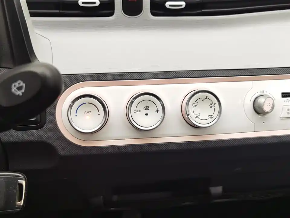 Wuling Hongguang MINIEV