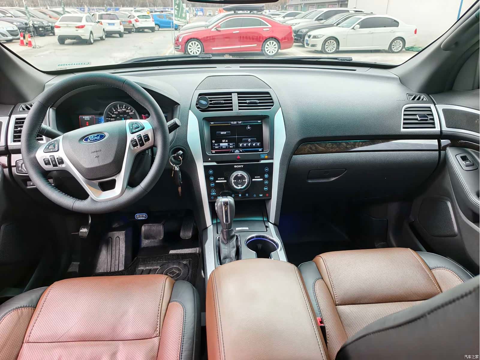 Ford Explorer, 2015 12