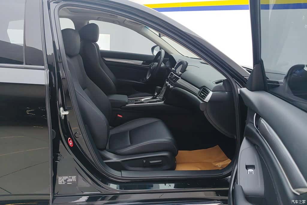 Honda Accord, 2019 8