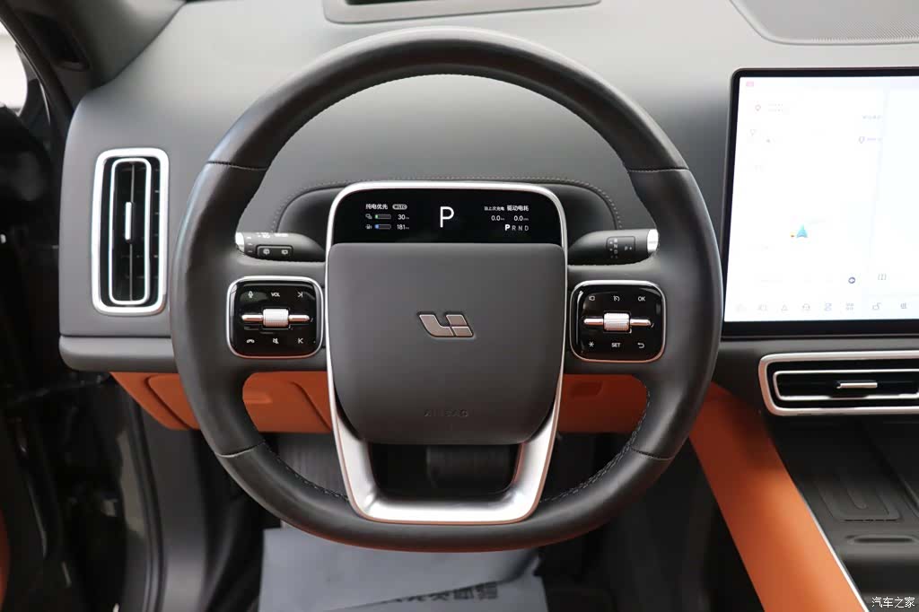 Li Auto L9, 2024 14