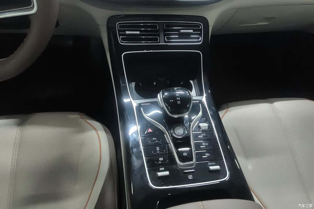 BYD Qin, 2025 16