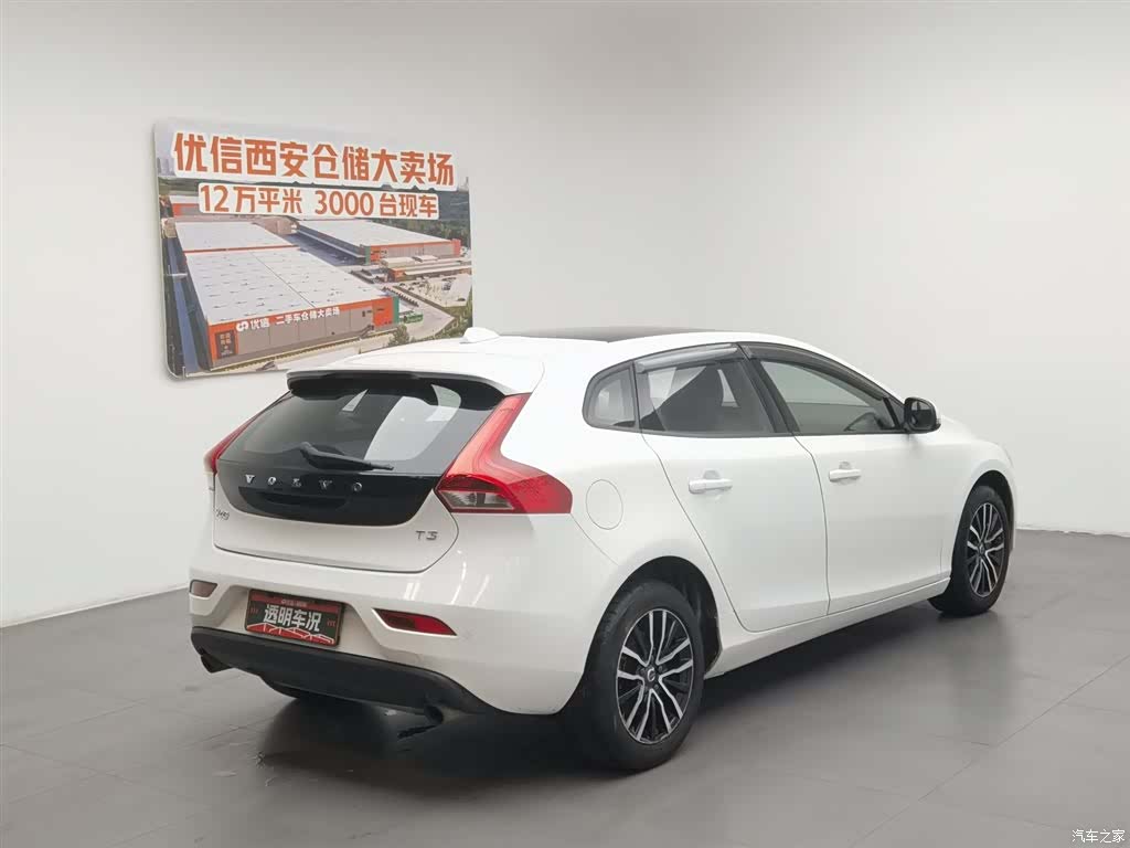 Volvo V40, 2018 2
