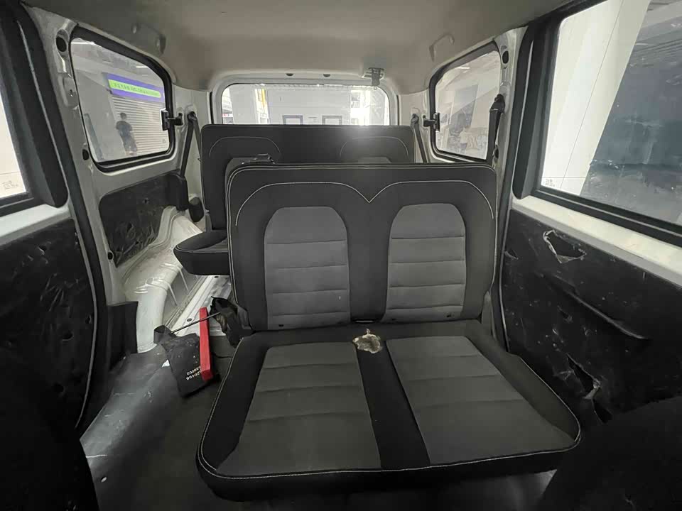 Wuling Wuling Hongguang PLUS