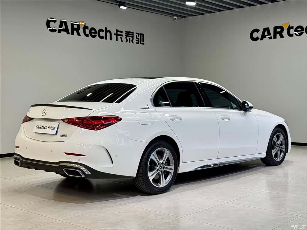 Mercedes-Benz C-Class, 2022 4