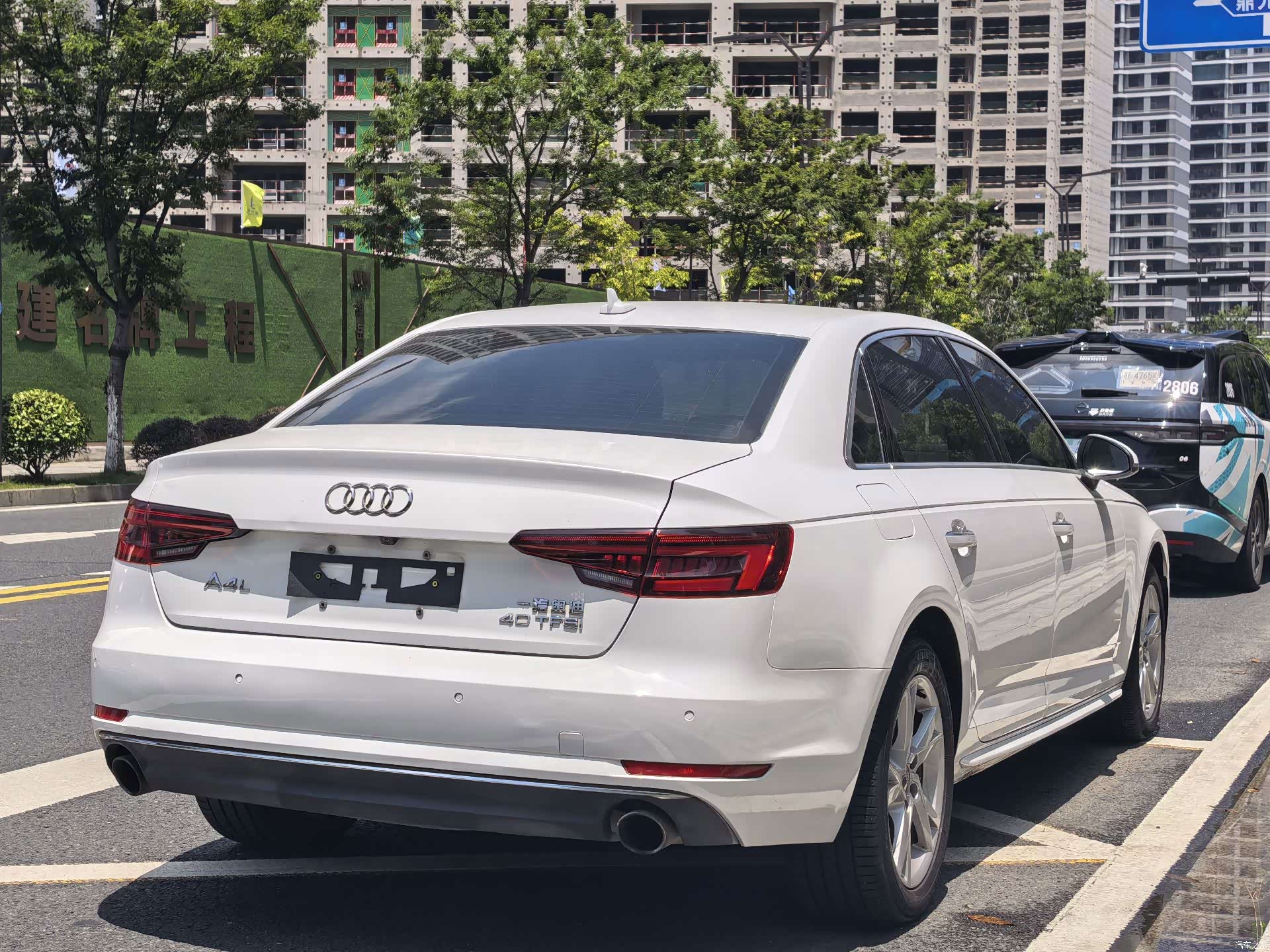 Audi A4L, 2018 18