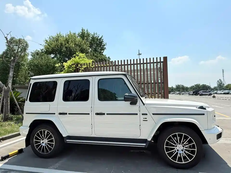 Mercedes-Benz G-class