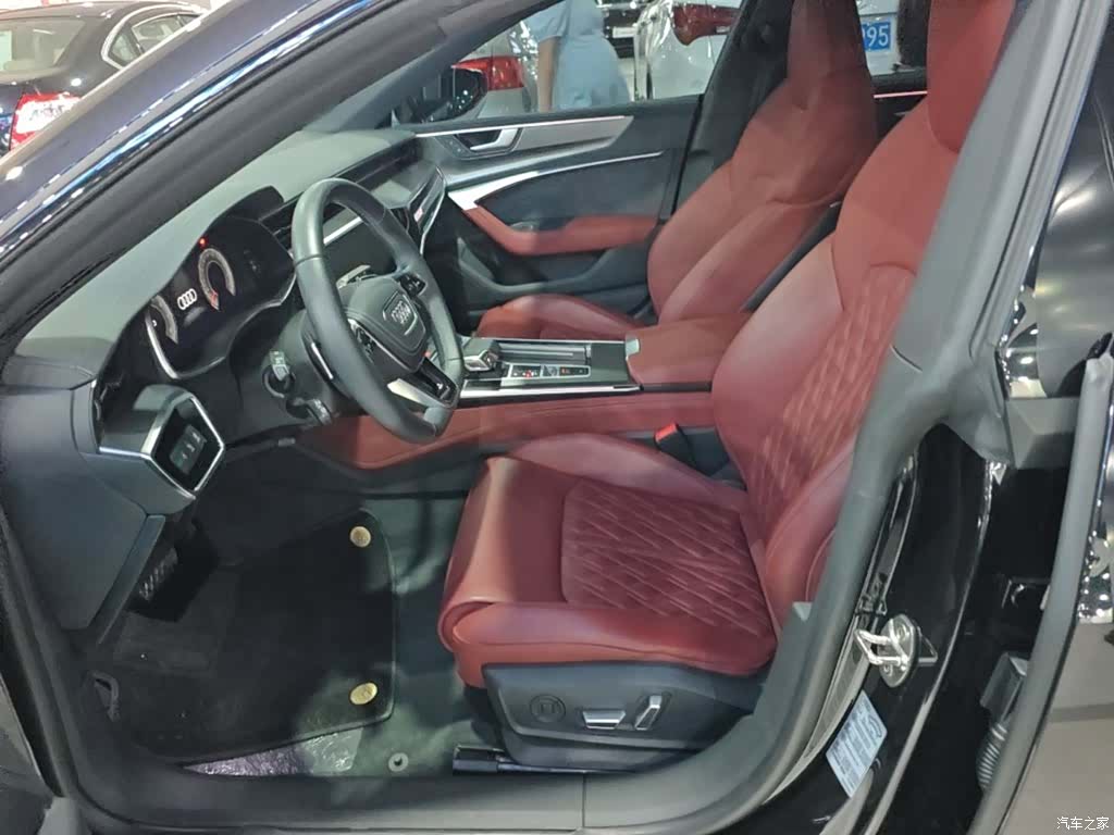 Audi A7L, 2025 15