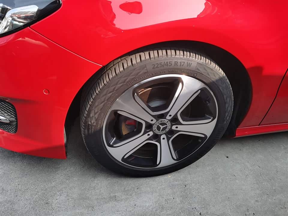 Mercedes-Benz Class B