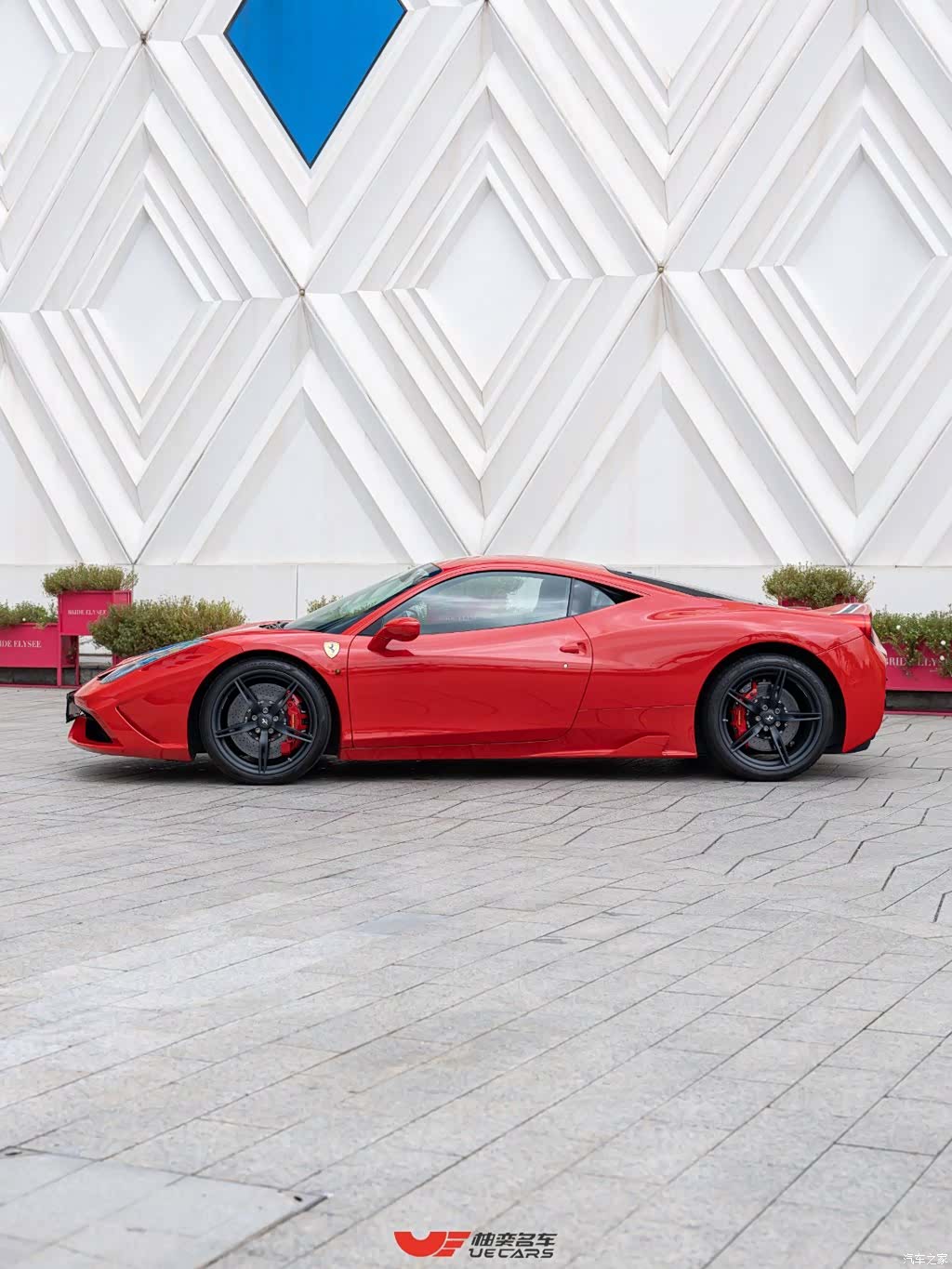 Ferrari 458, 2014 7