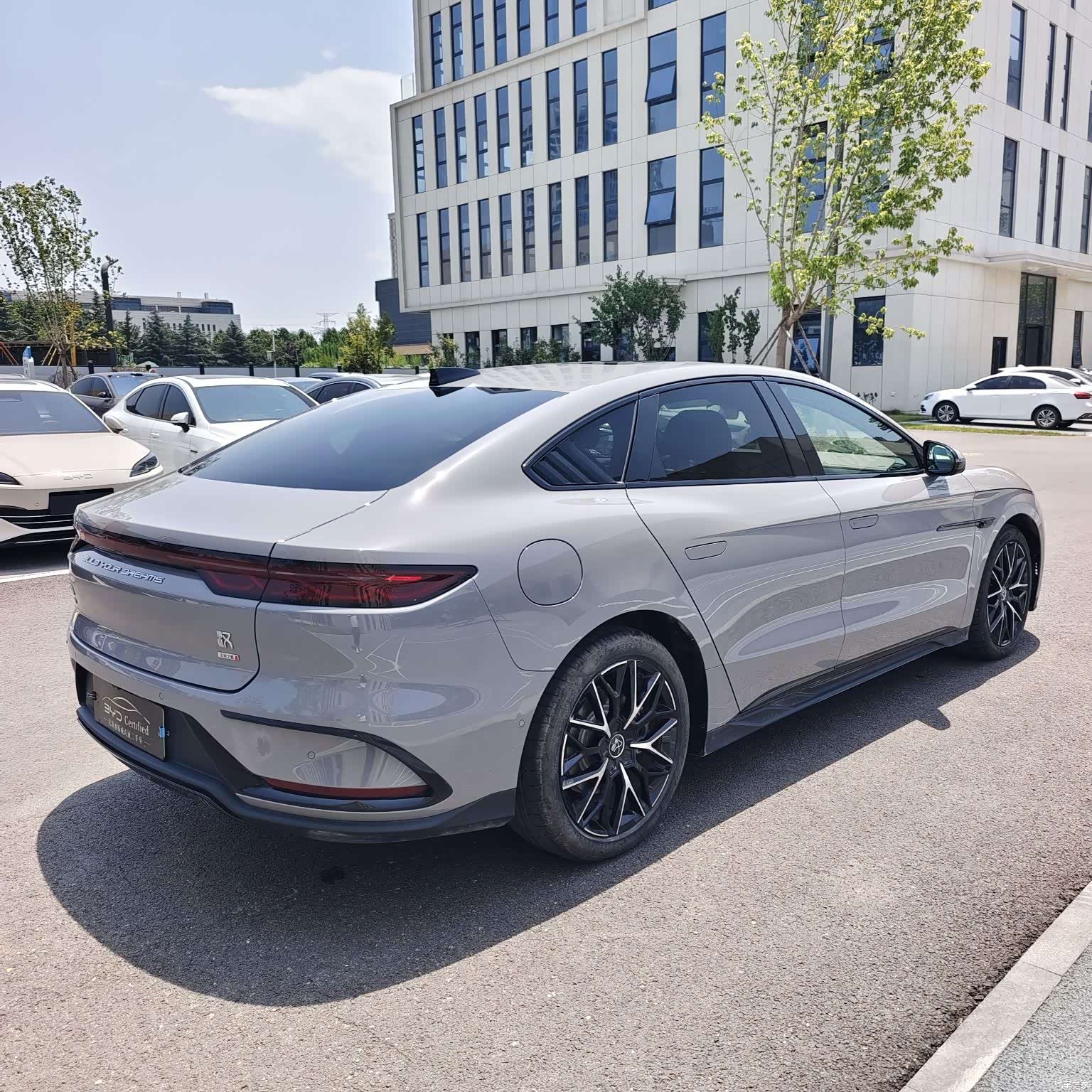 BYD Han, 2025 9