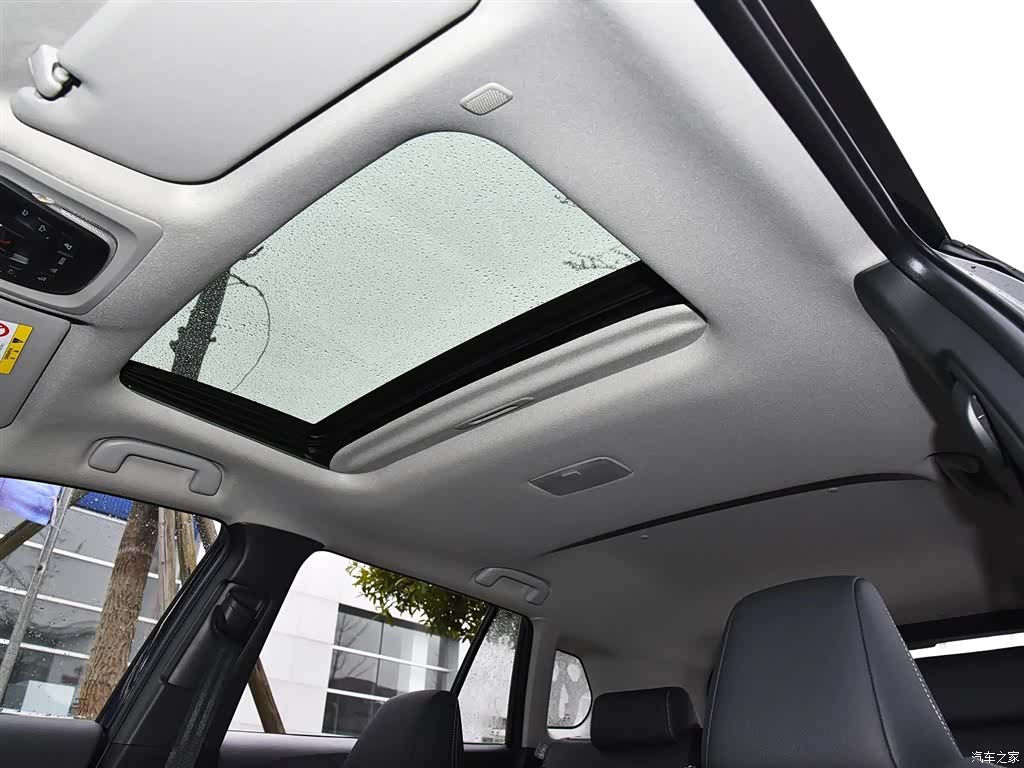 Toyota Frontlander, 2025 19