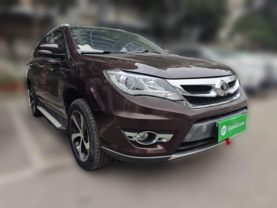 BYD S7