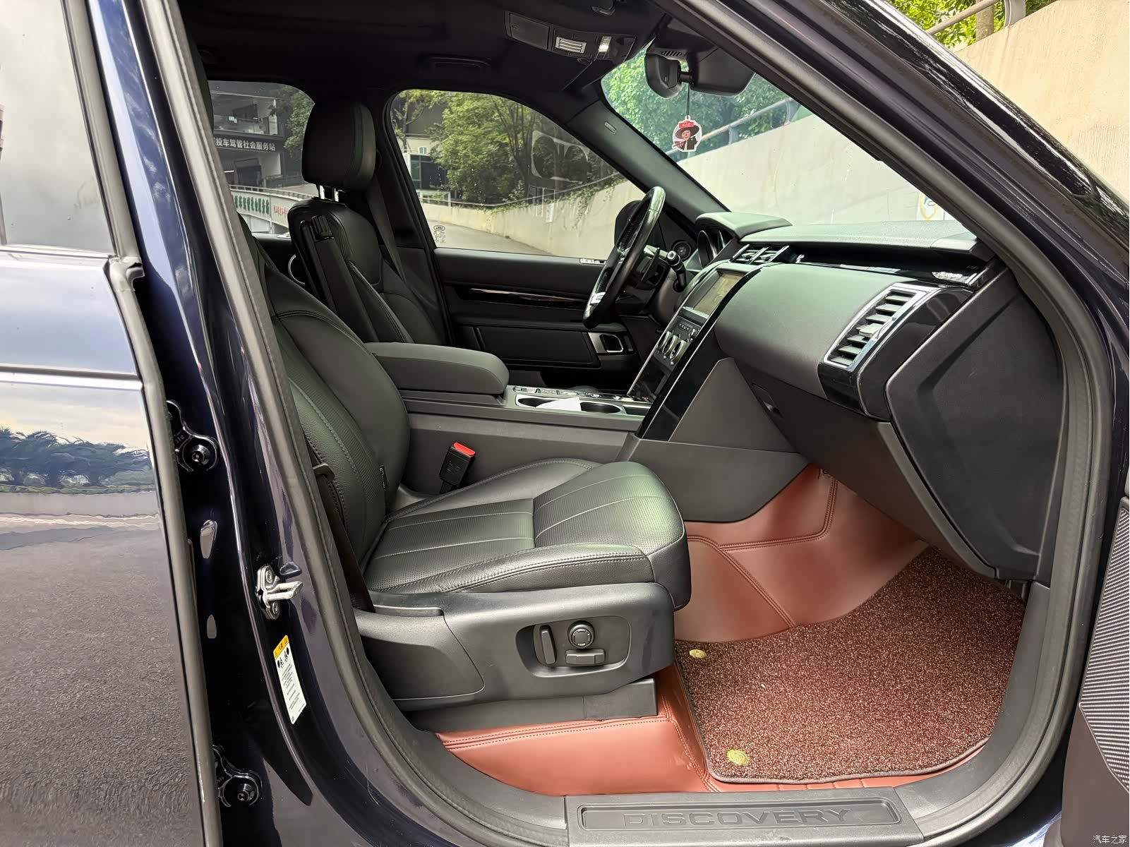 Land Rover Discovery, 2019 21