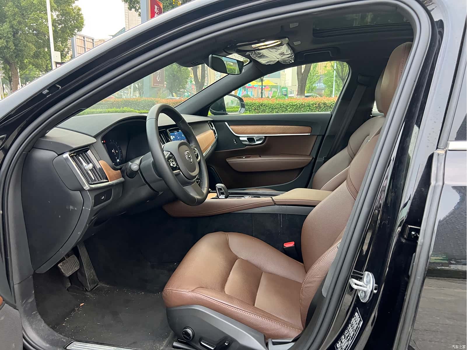 Volvo S90, 2025 все фото