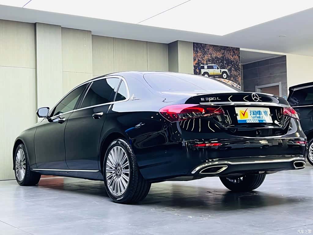 Mercedes-Benz E-Class, 2022 6