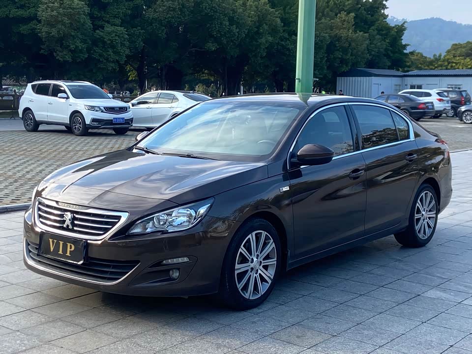 Peugeot 408