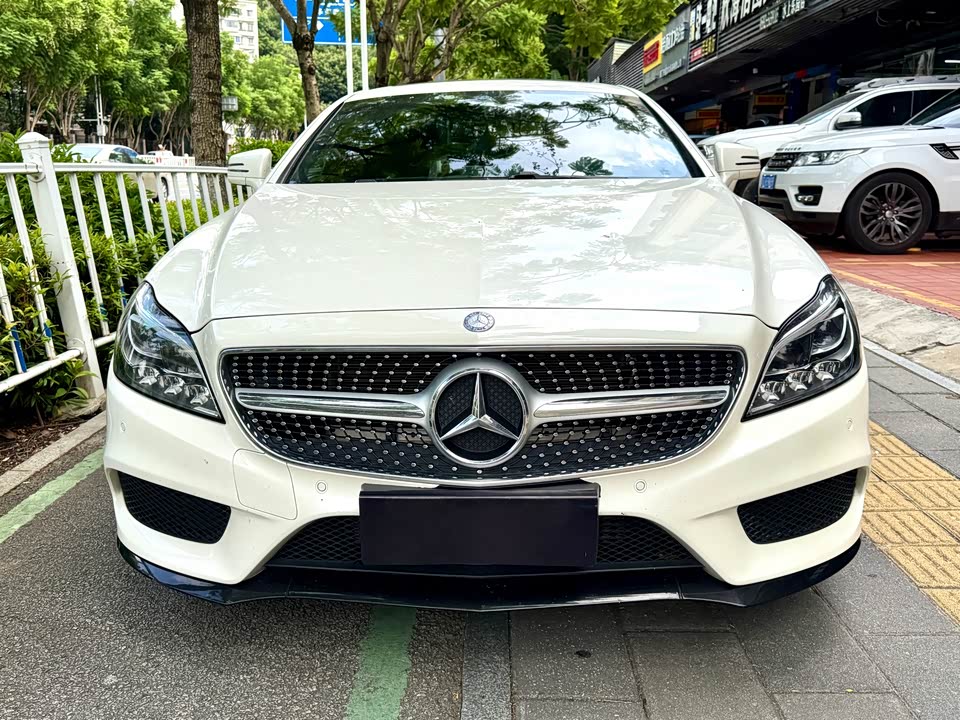 Mercedes-Benz CLS
