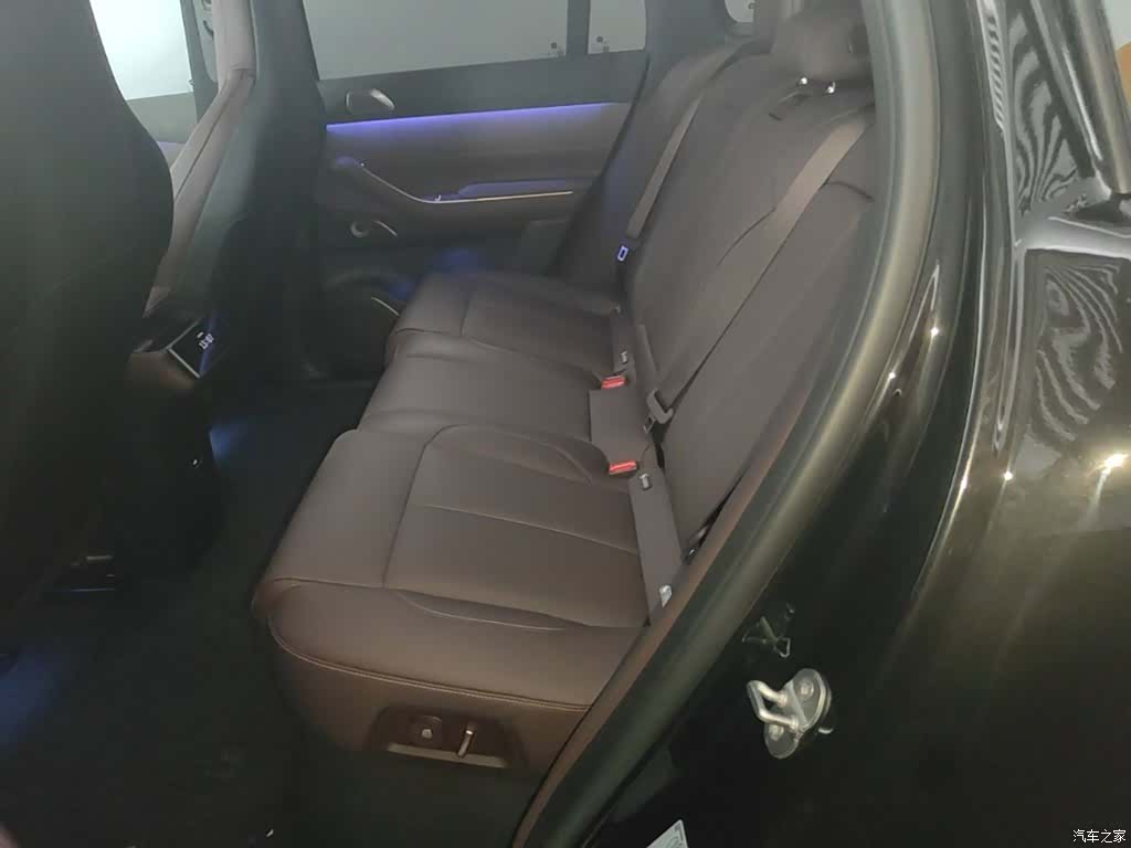 NIO EC7, 2025 17