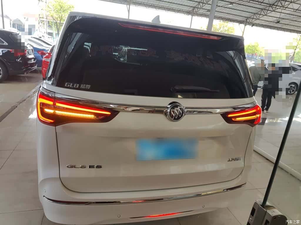 Buick GL8, 2021 4