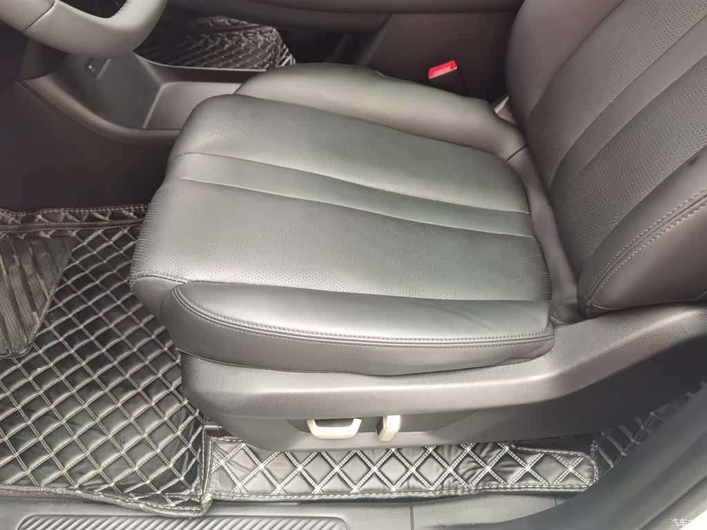 Wuling Starlight, 2024 20