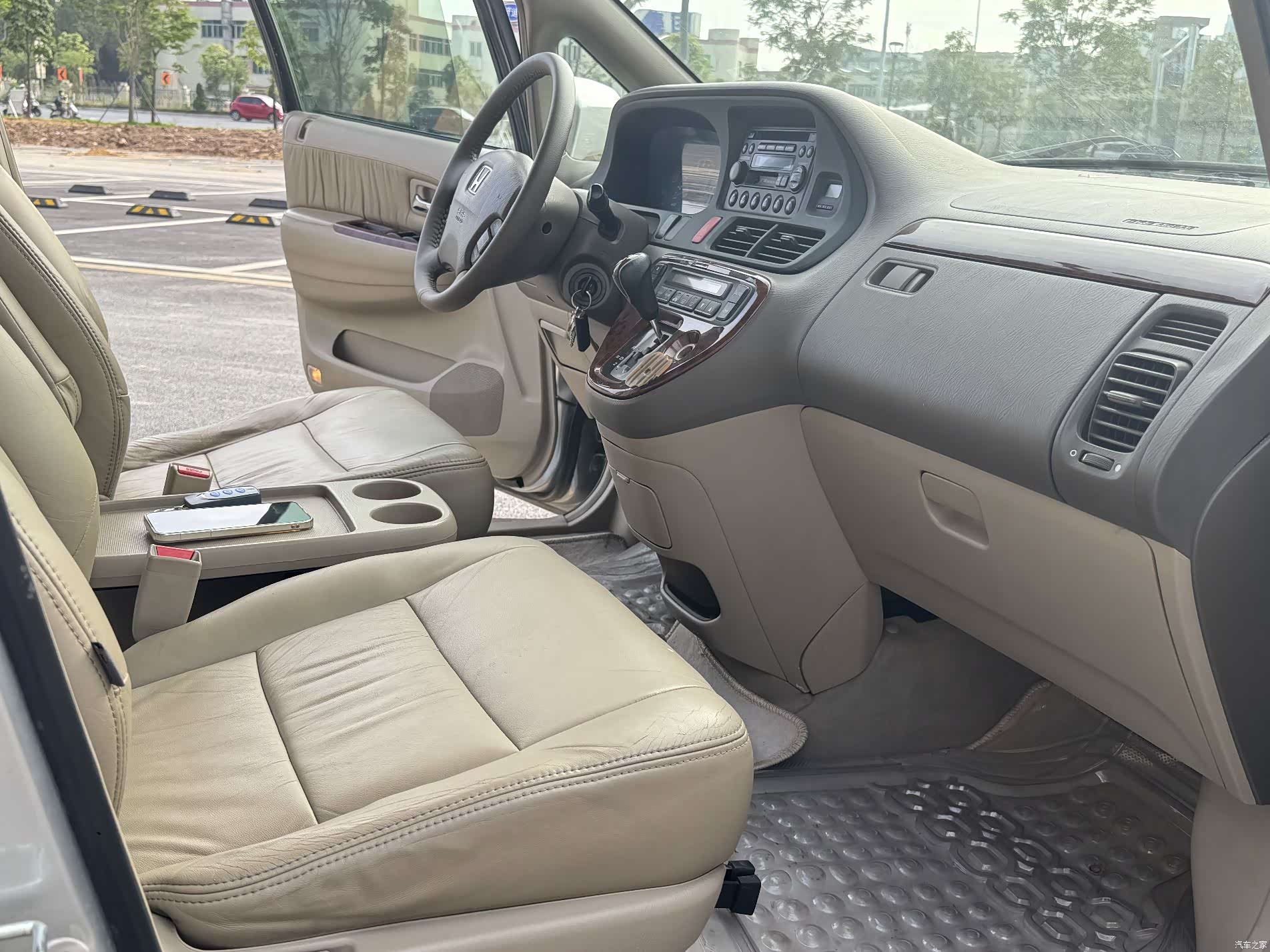 AoDeSai Odyssey, 2002 15