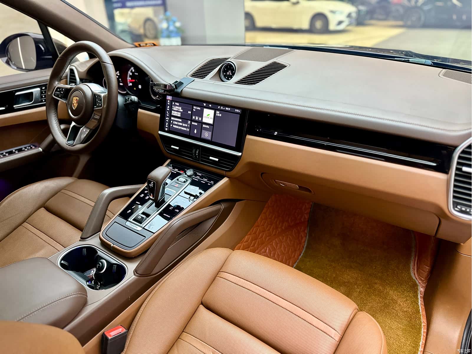 Porsche Cayenne, 2020 6