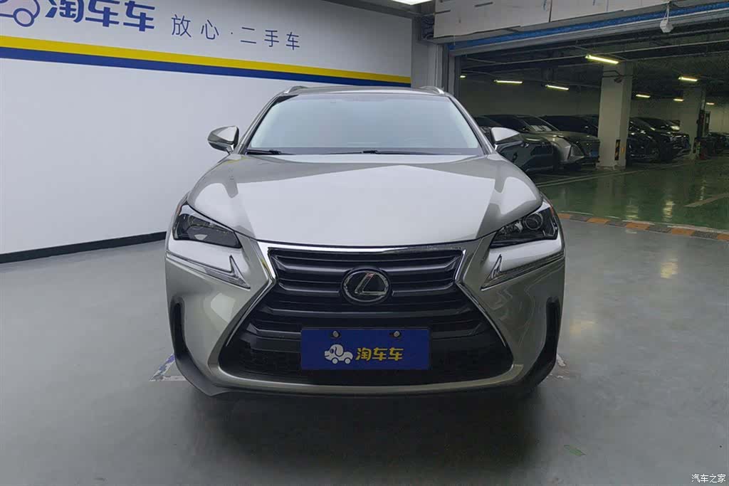 Lexus NX, 2016 2