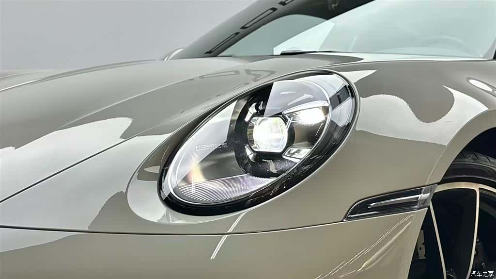 Porsche 911, 2023 7