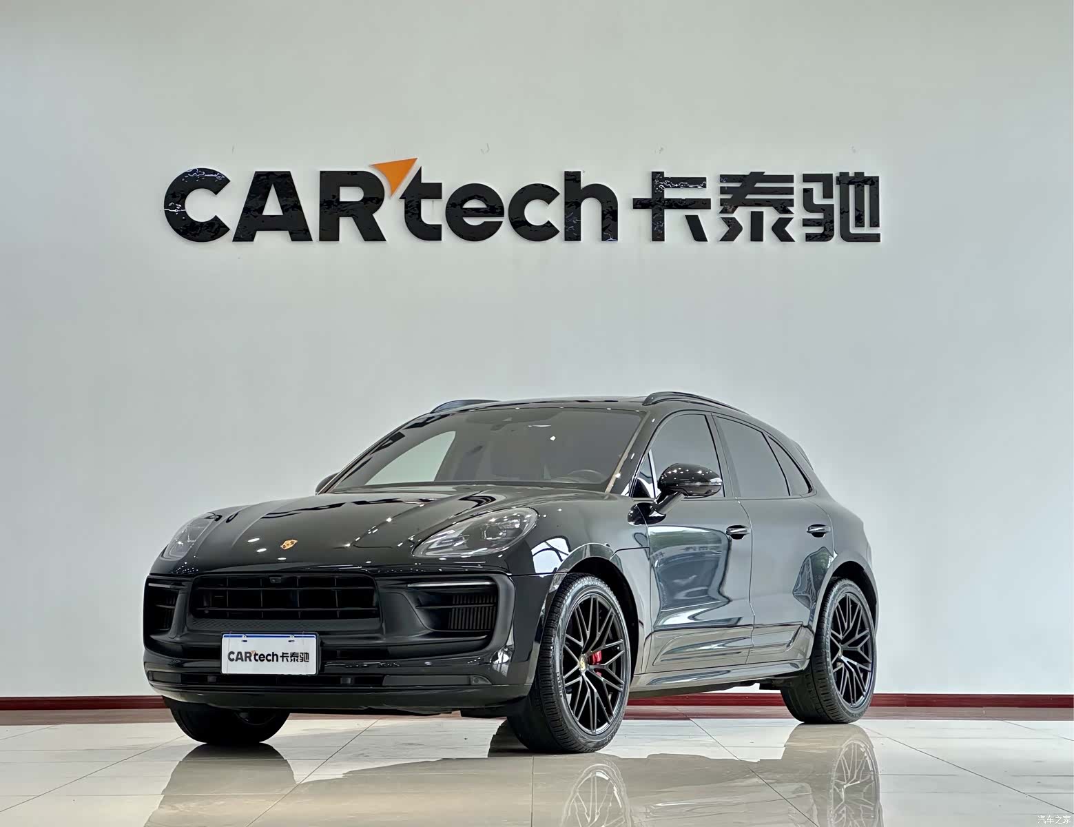 Porsche Macan, 2023 1