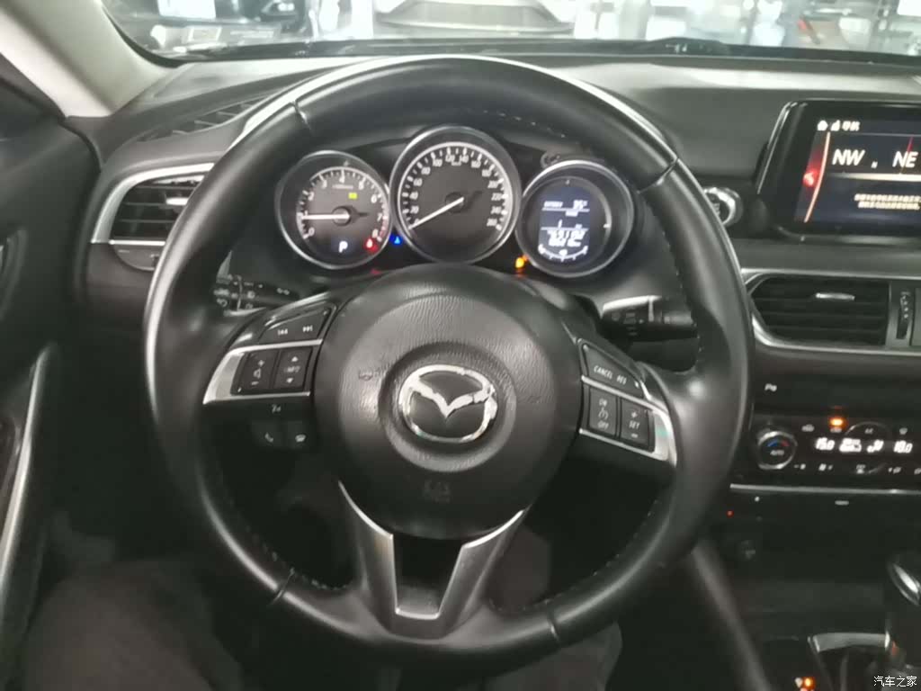 Mazda Atenza, 2017 11