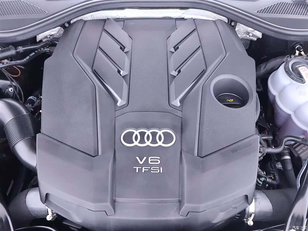 Audi A8L, 2021 24