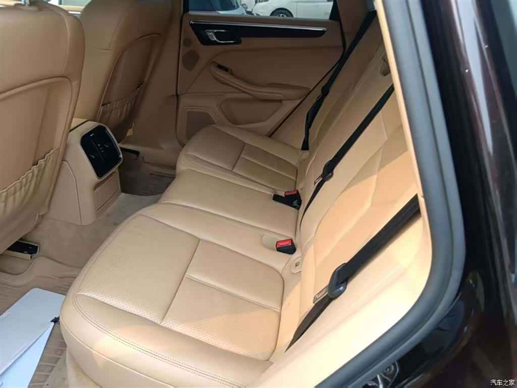 Porsche Macan, 2015 9