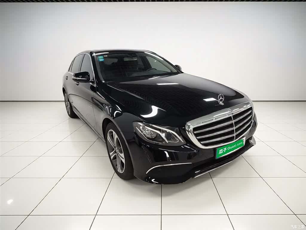 Mercedes-Benz E-Class, 2019 4