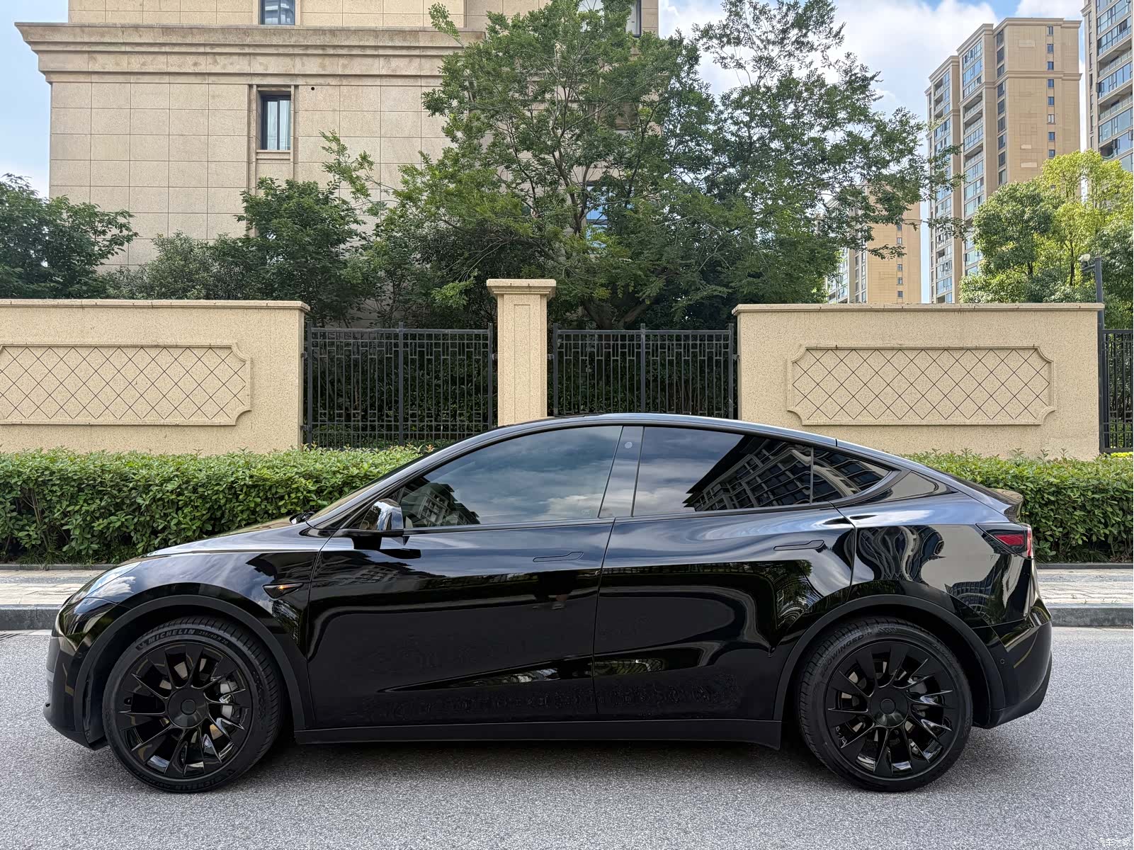 Tesla Model Y, 2021 8