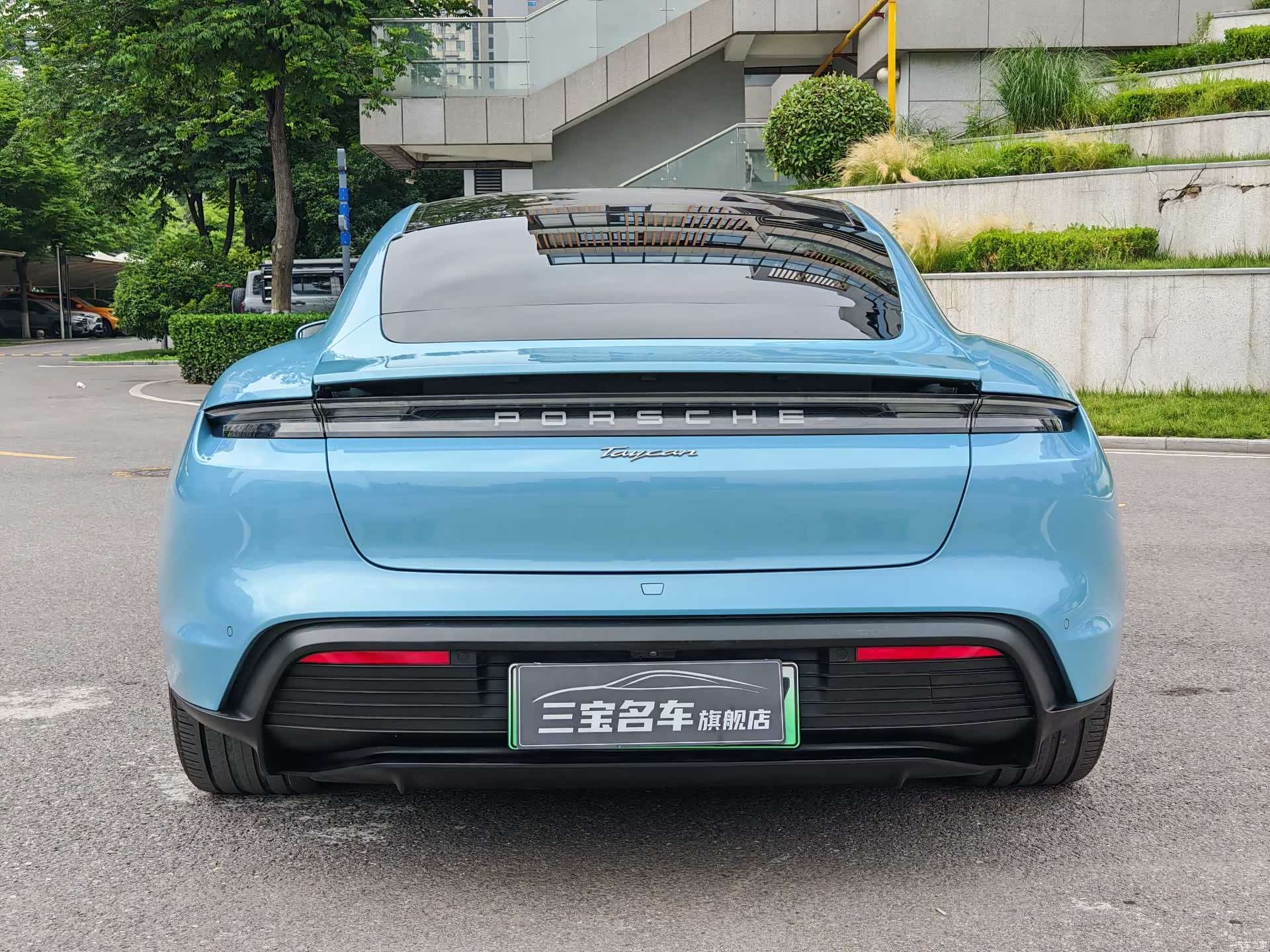 Porsche Taycan, 2021 12