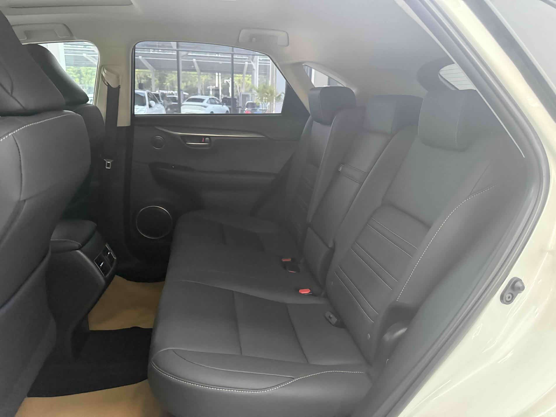 Lexus NX, 2021 18