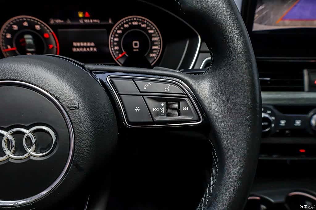 Audi A4L, 2023 14