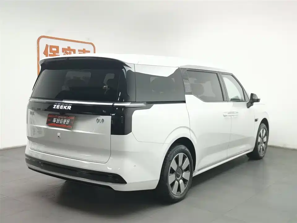 Zeekr 009