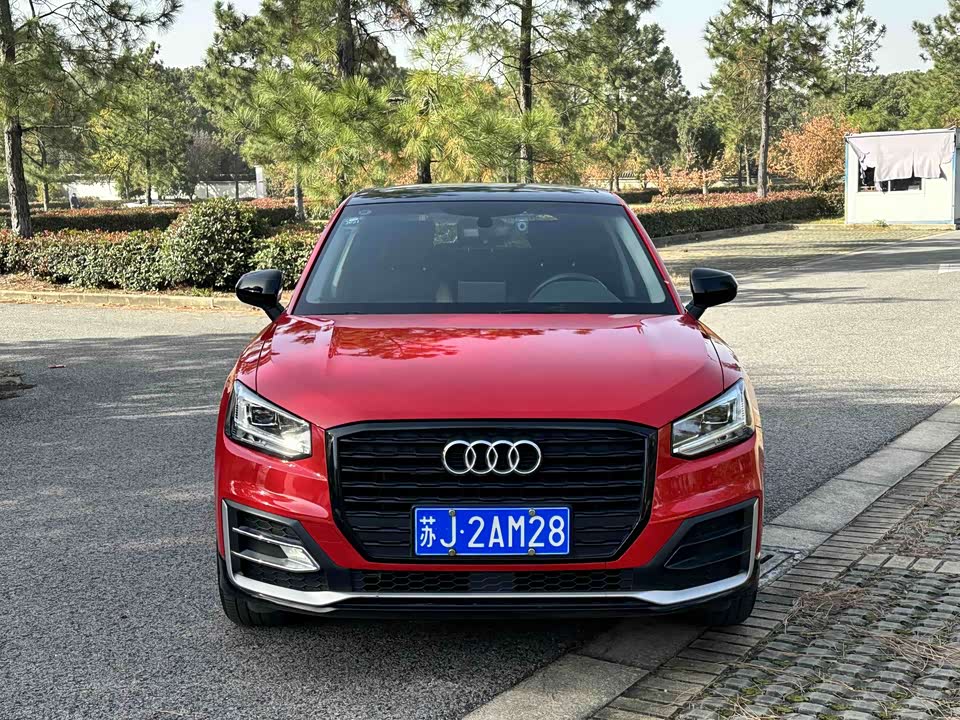 Audi Q2L