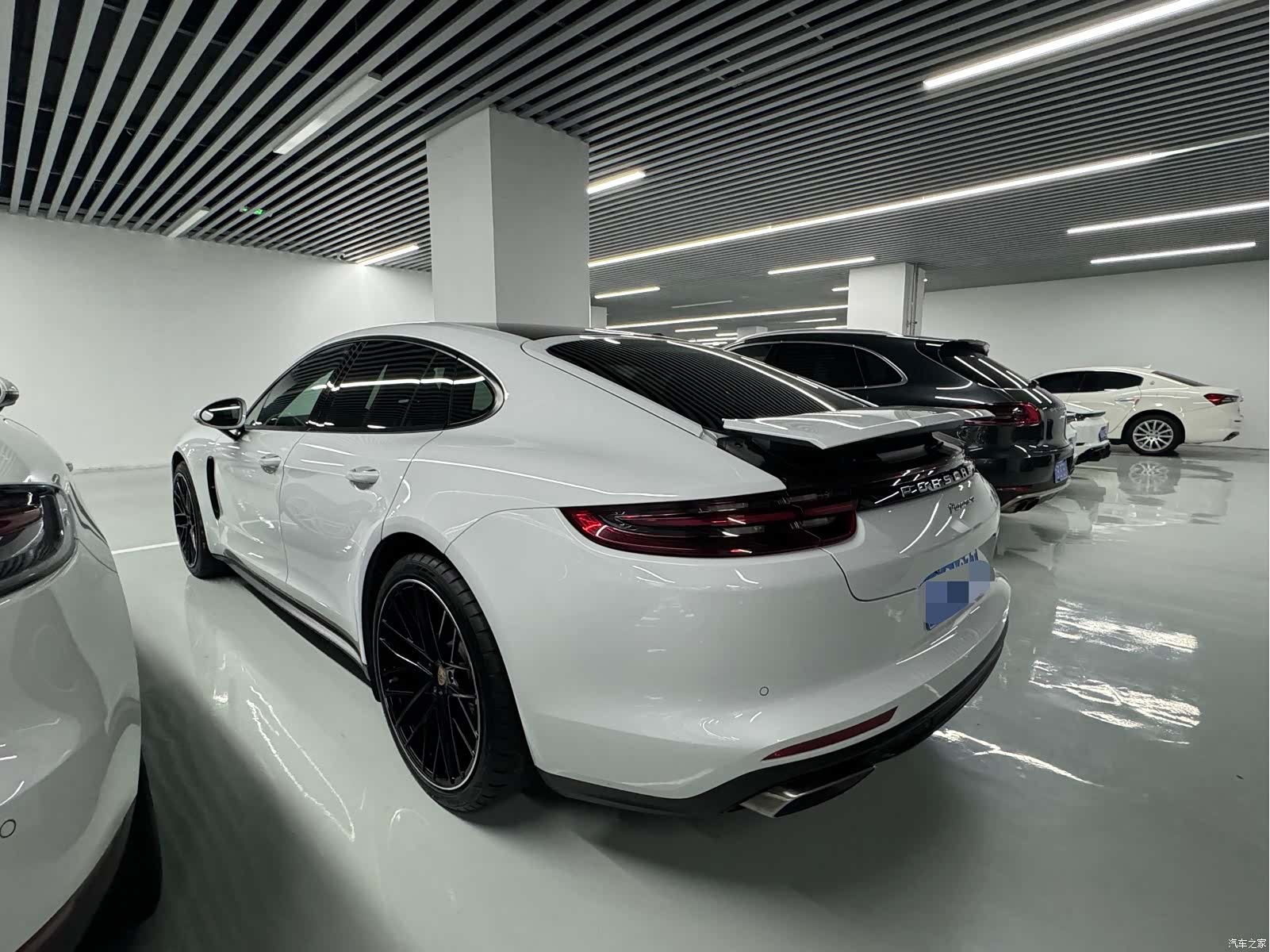 Porsche Panamera, 2018 13