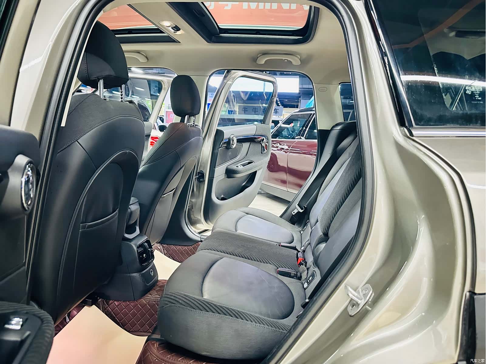 Mini Countryman, 2018 24