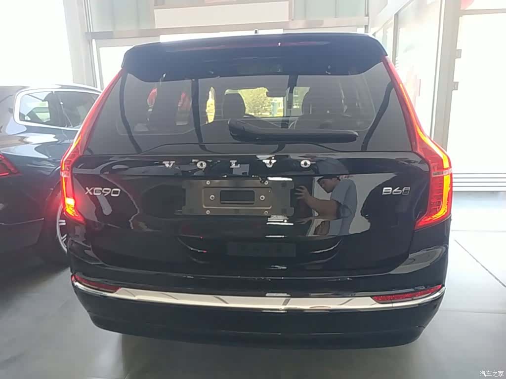 Volvo XC90, 2024 6