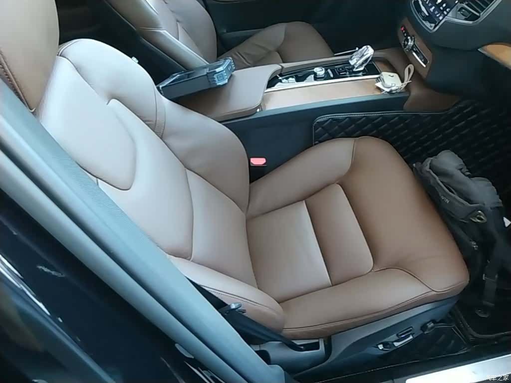Volvo XC90, 2024 25