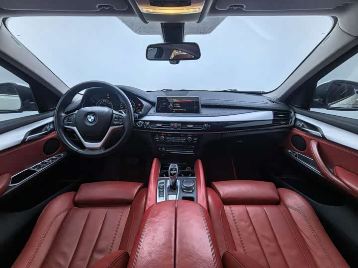 BMW X6 2015 xDrive35i Leading