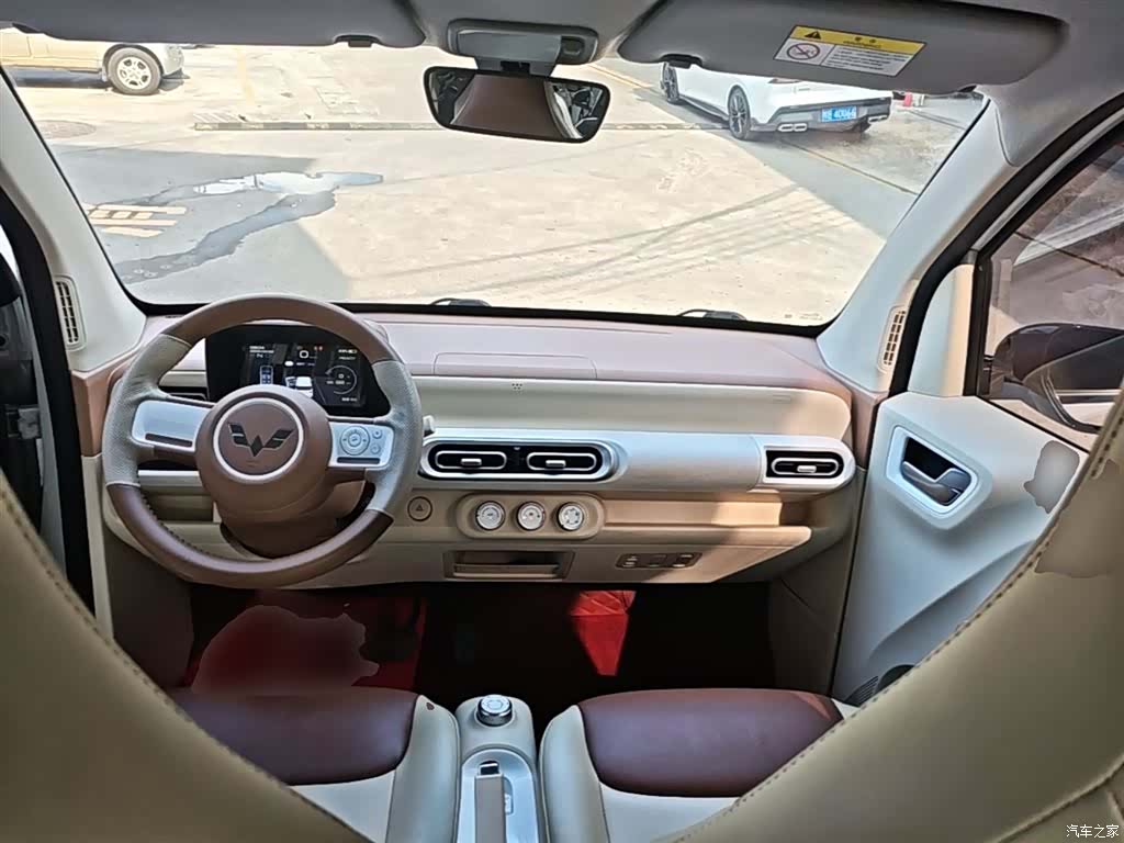 Wuling MINIEV, 2025 10